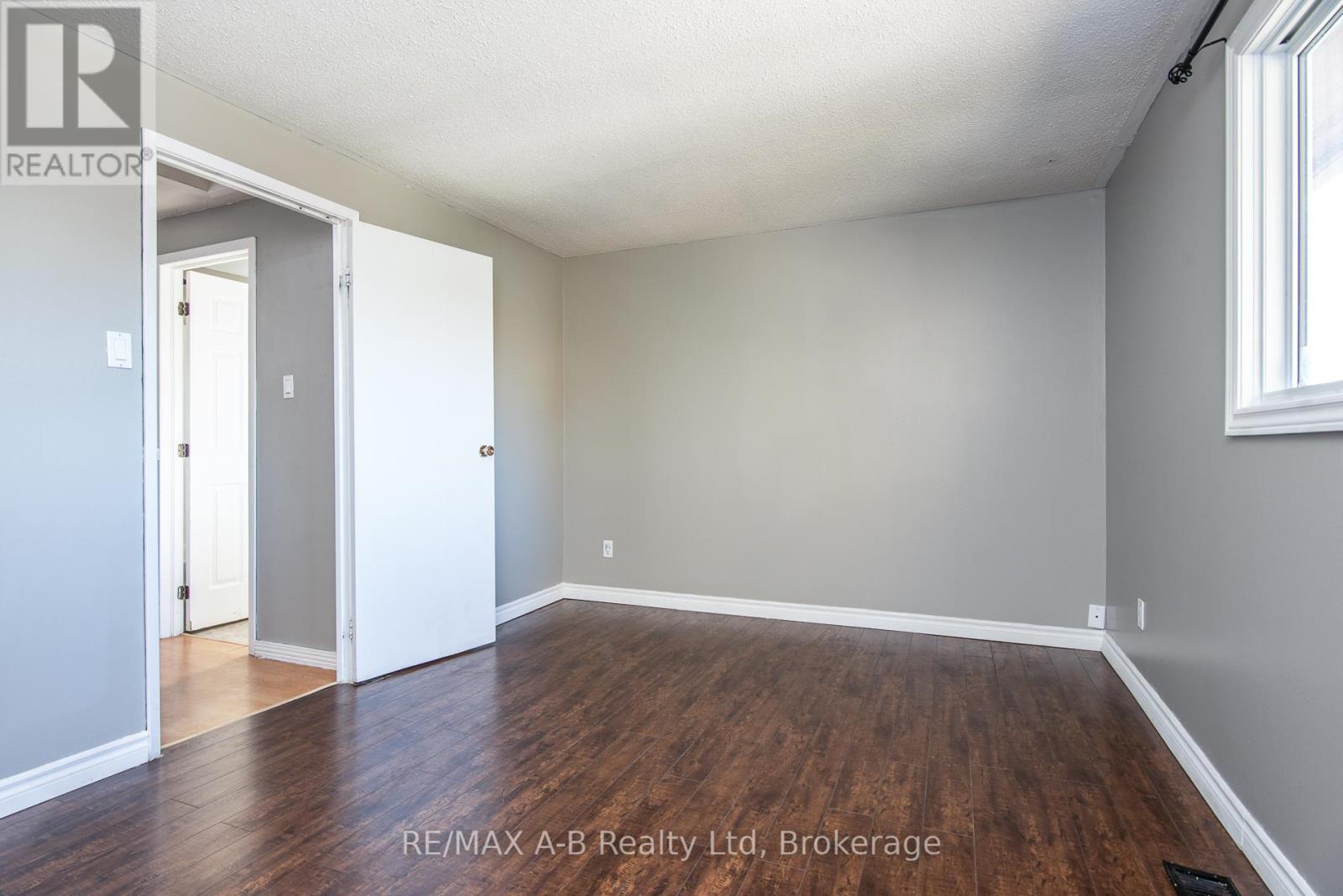 568 Devon Street, Stratford, Ontario  N4Z 1A9 - Photo 26 - X12486706