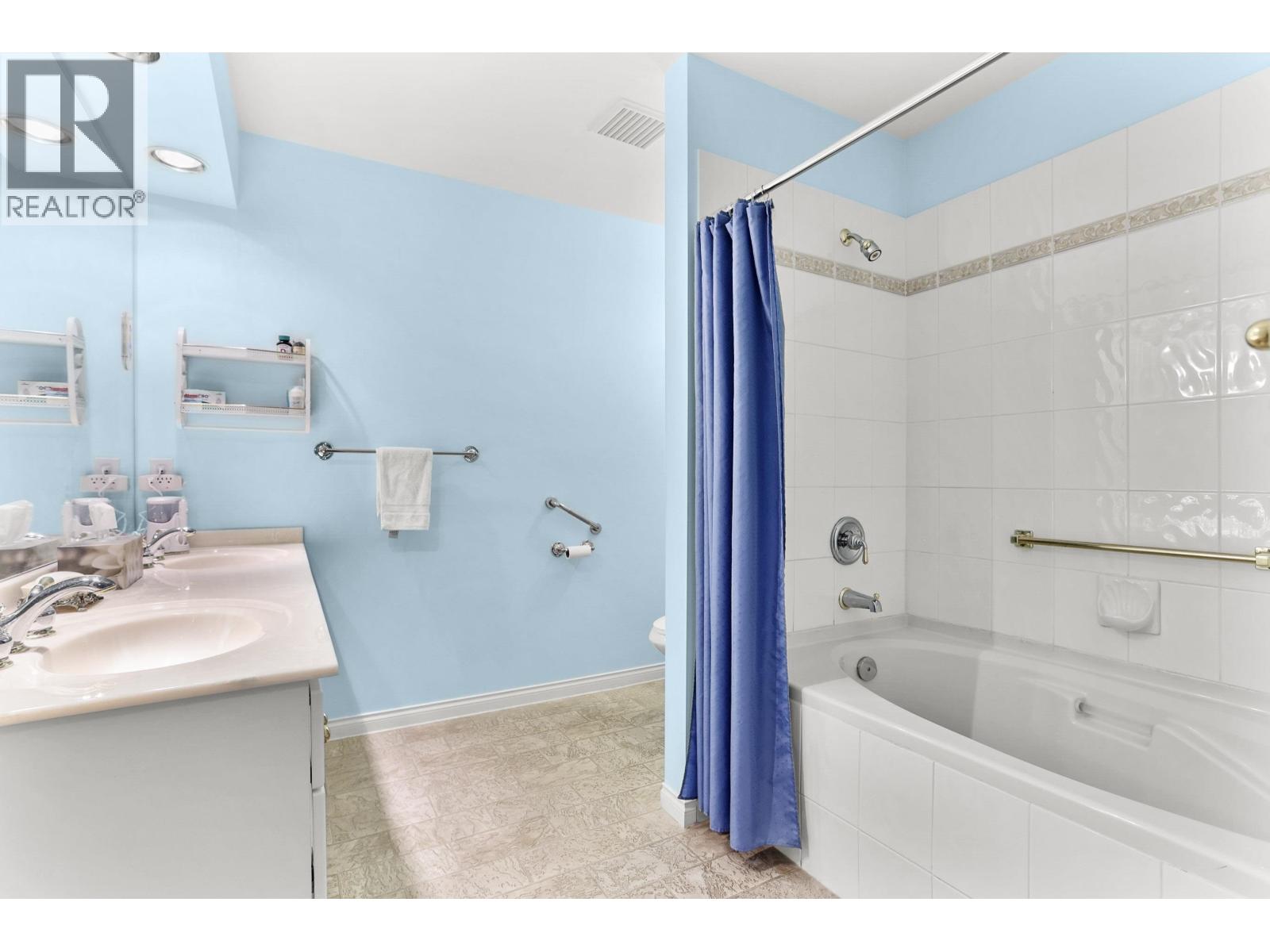 343 3098 Guildford Way, Coquitlam, British Columbia  V3B 7W8 - Photo 19 - R3070584