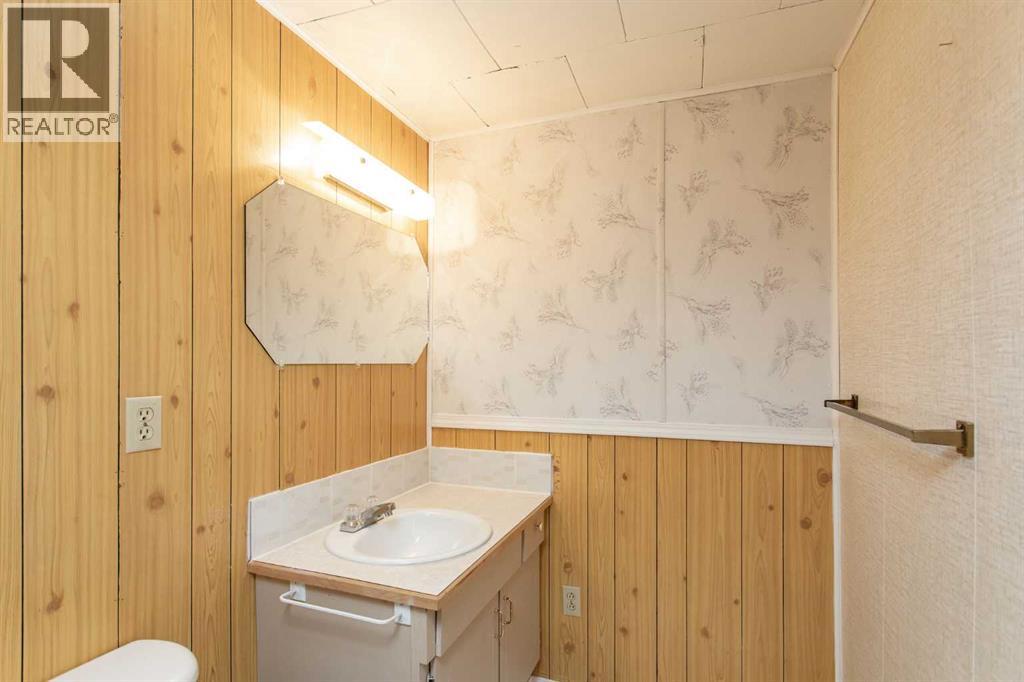 24 Mckee Close, Red Deer, Alberta  T4N 0L9 - Photo 28 - A2266768