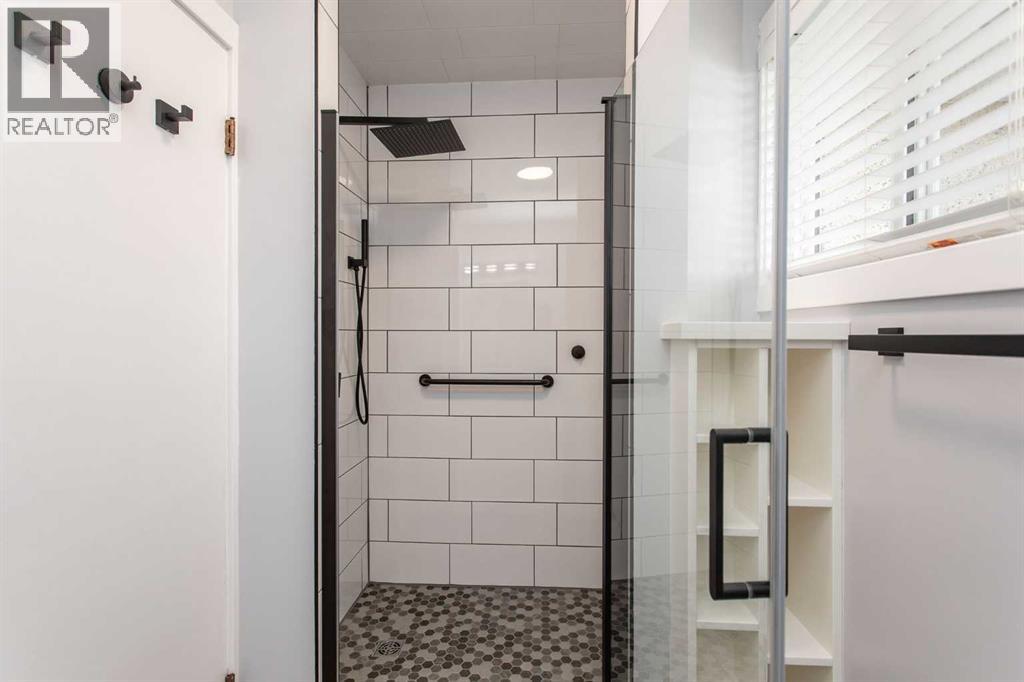 24 Mckee Close, Red Deer, Alberta  T4N 0L9 - Photo 23 - A2266768