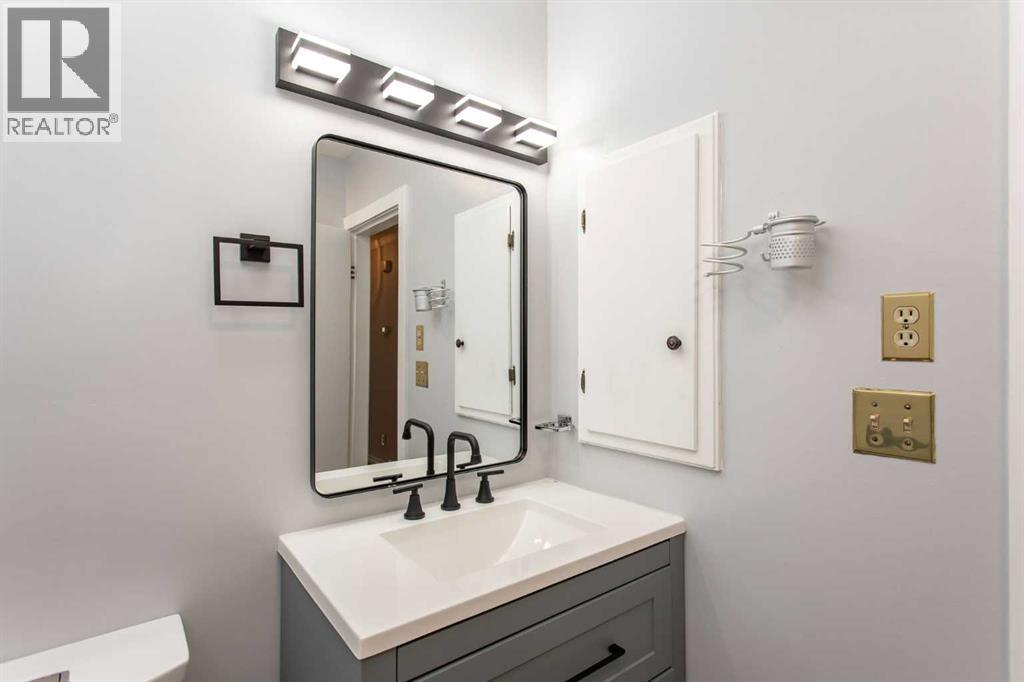 24 Mckee Close, Red Deer, Alberta  T4N 0L9 - Photo 22 - A2266768