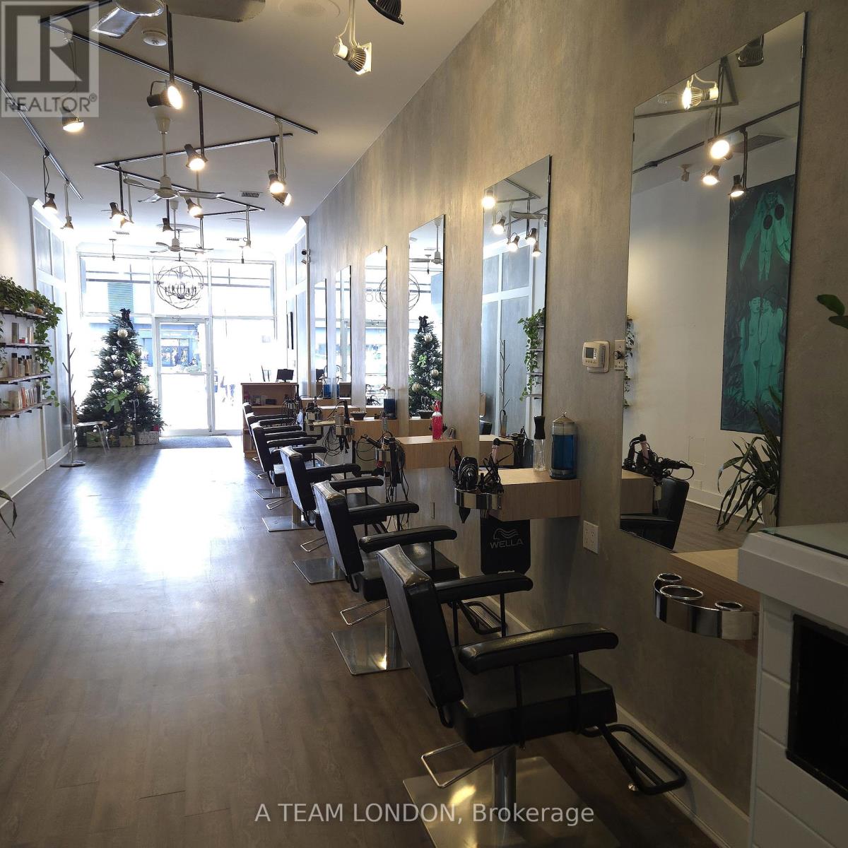 286 Dundas Street, London East, Ontario  N6B 1T6 - Photo 3 - X12584294