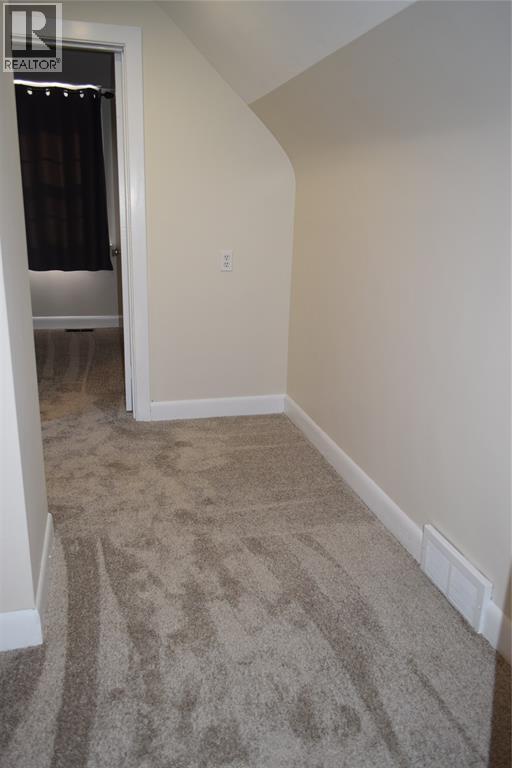 1024 Brenchley Street, Sarnia, Ontario N7S 1R4 - Photo 10 - 25023072