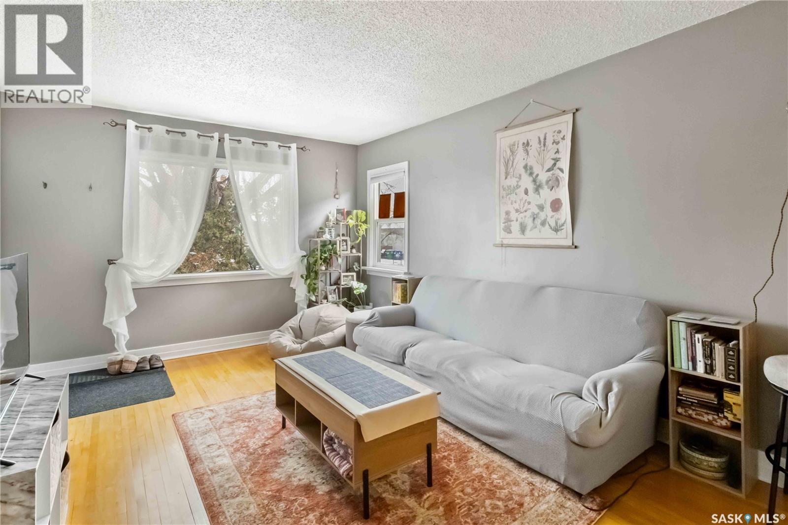 315 I Avenue S, Saskatoon, Saskatchewan  S7M 1Y1 - Photo 3 - SK024704