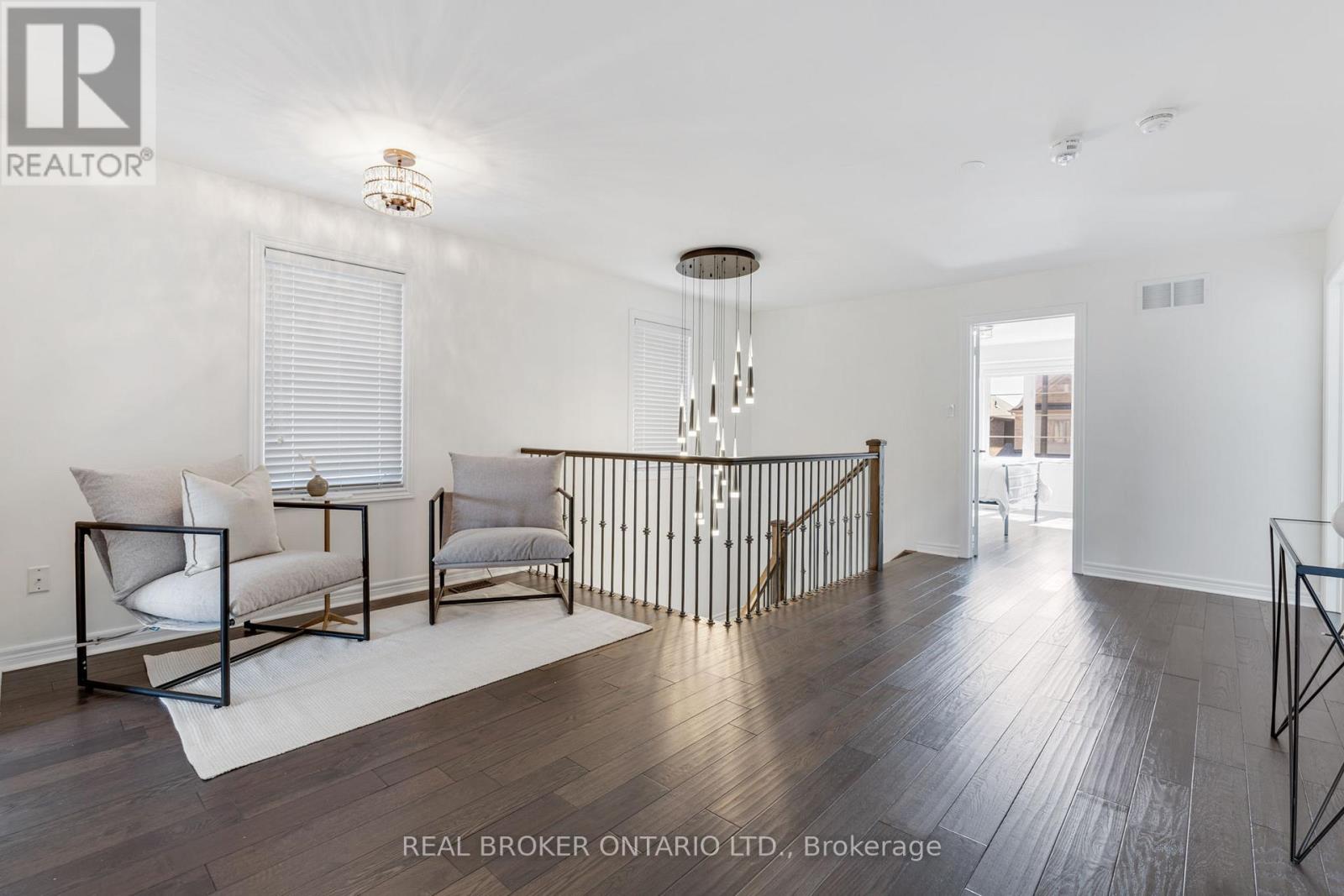 4 Mugford Crescent, Brampton, Ontario L6Y 6A7 - Photo 23 - W12454619