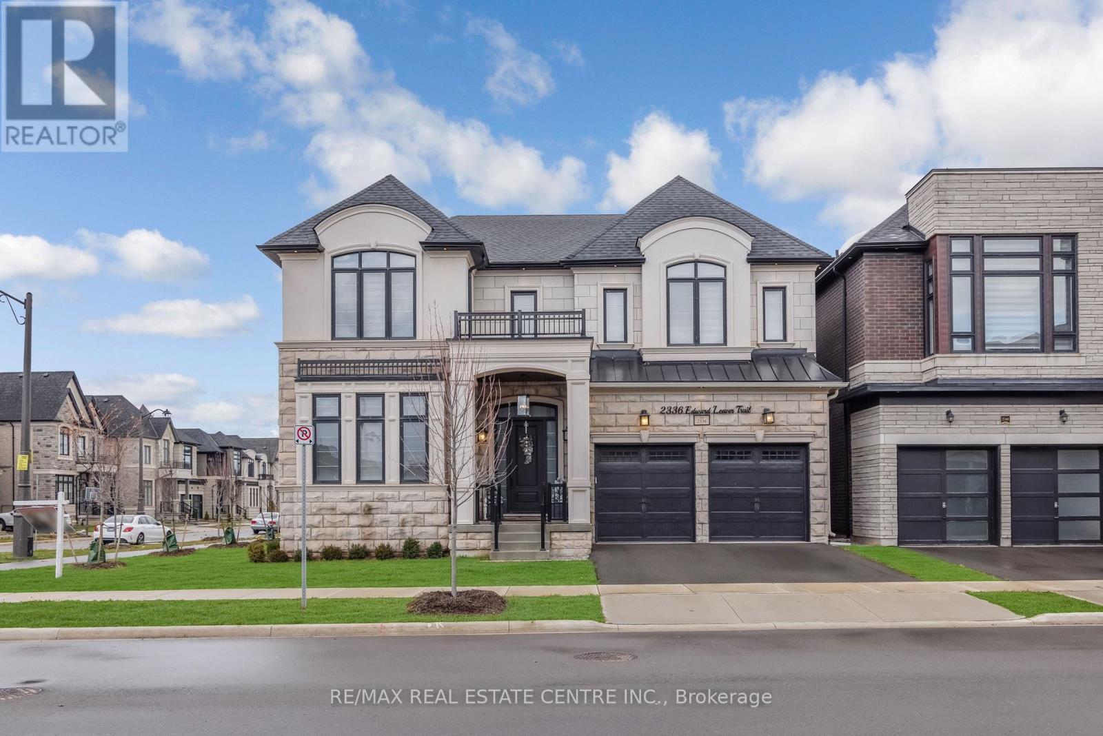 2336 Edward Leaver Trail, Oakville, Ontario  L6M 5M7 - Photo 4 - W12562320