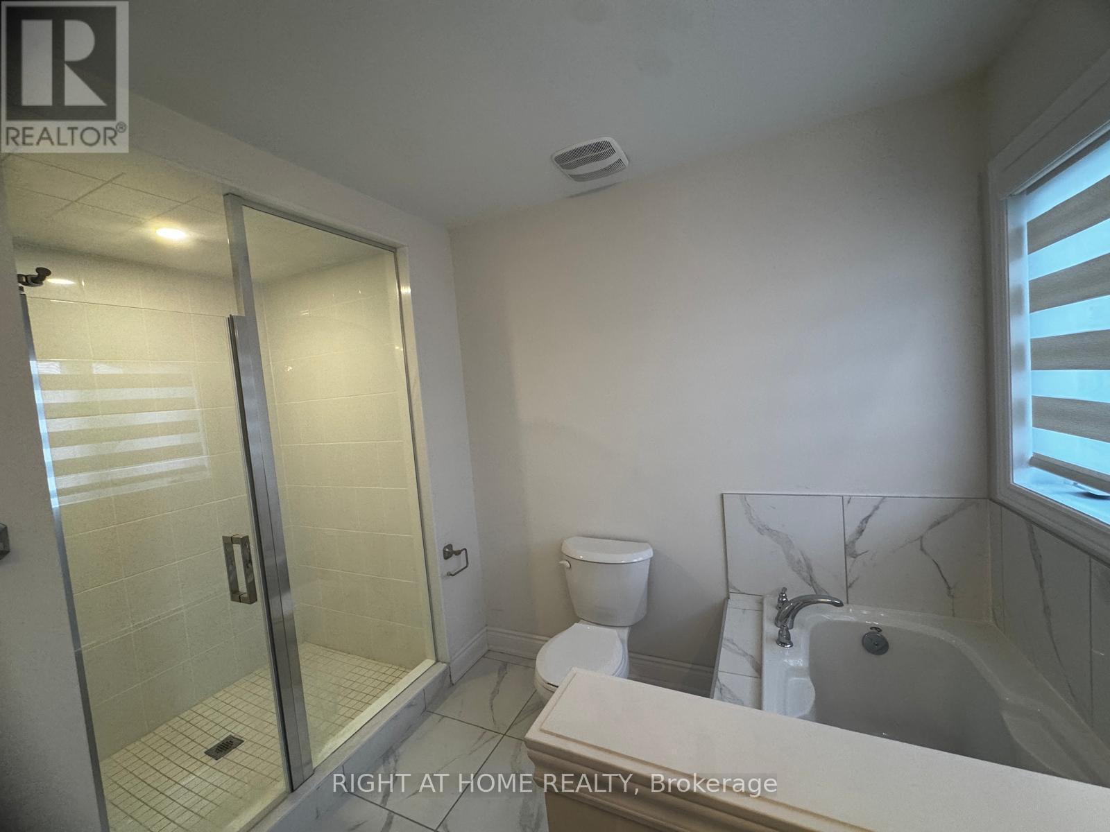 24 Tamworth Terrace, Barrie, Ontario  L9J 0L5 - Photo 16 - S12584286