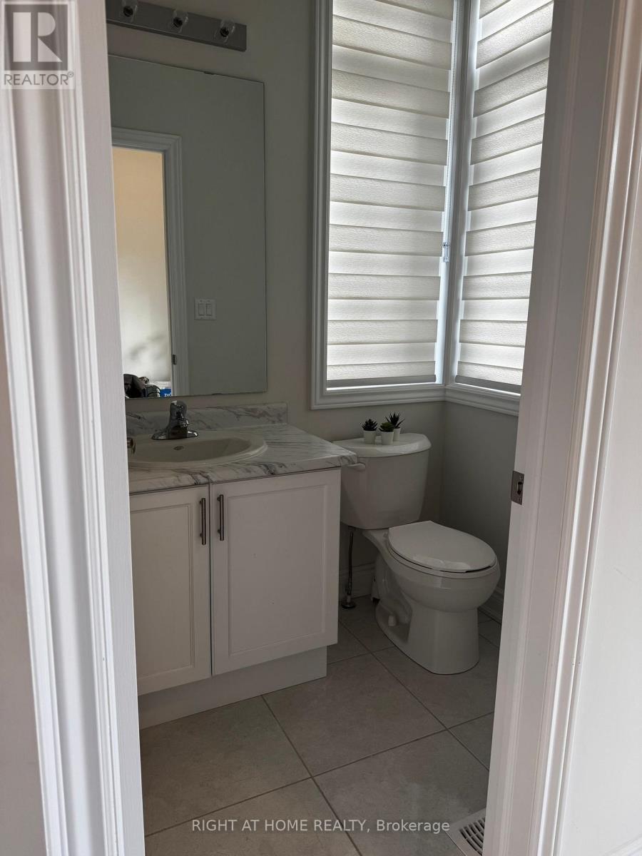 24 Tamworth Terrace, Barrie, Ontario  L9J 0L5 - Photo 21 - S12584286