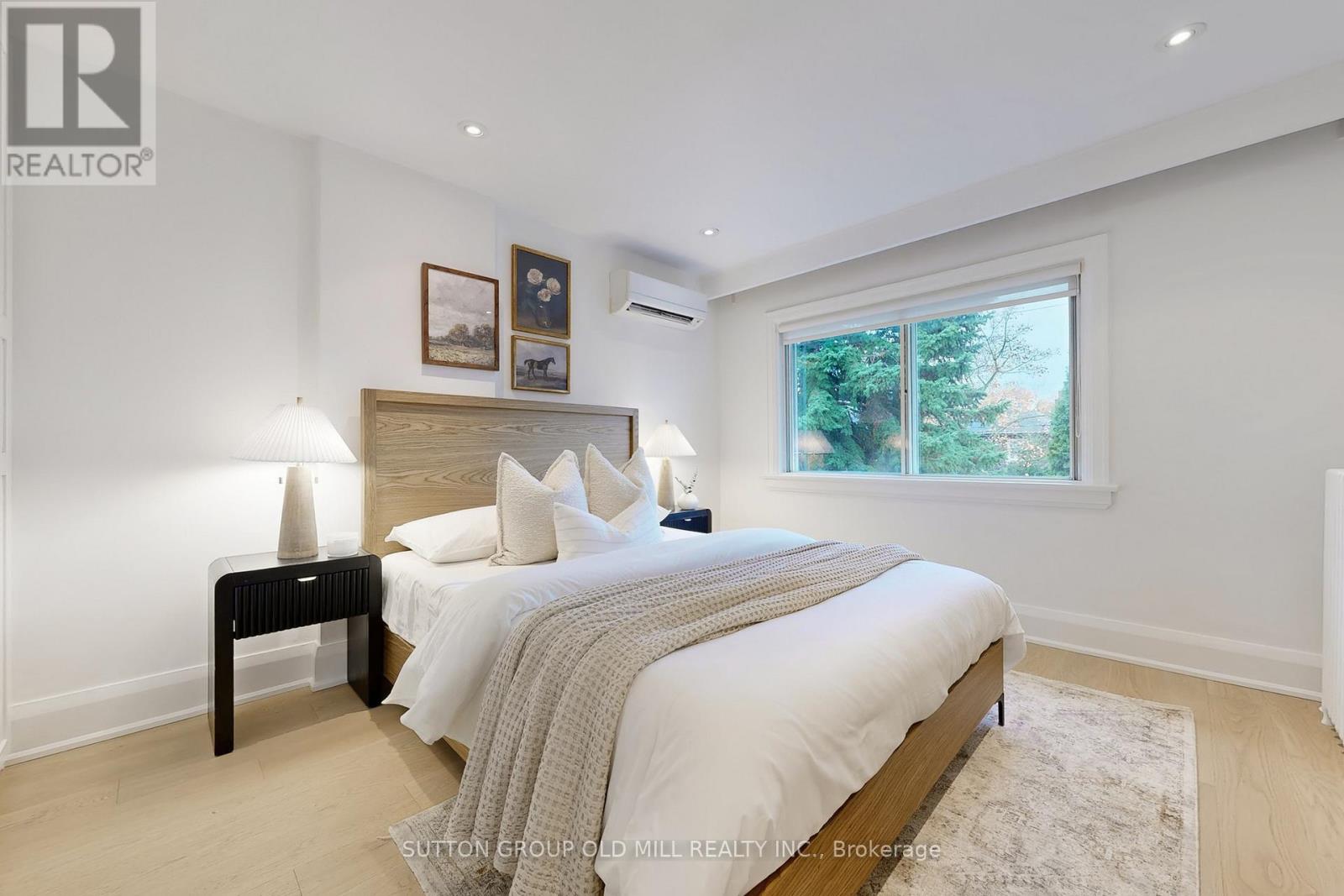 215 Humbercrest Boulevard, Toronto, Ontario  M6S 4L5 - Photo 19 - W12584288