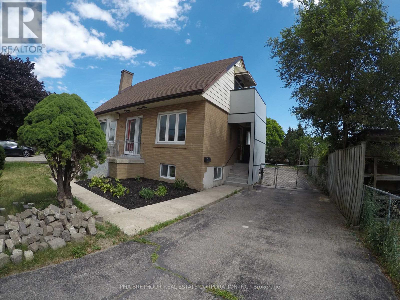 67 CARTWRIGHT AVENUE, Toronto, Ontario