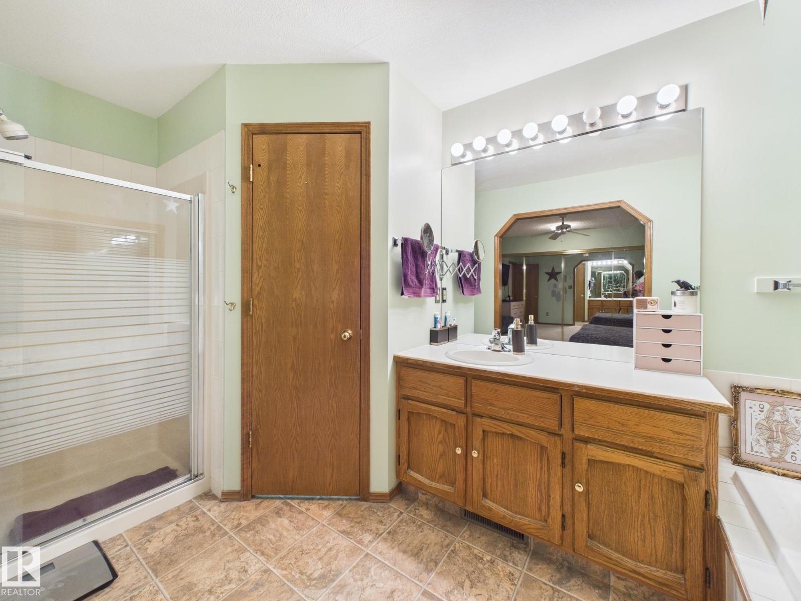 92 Dufferin St, St. Albert, Alberta  T8N 5R7 - Photo 39 - E4466933