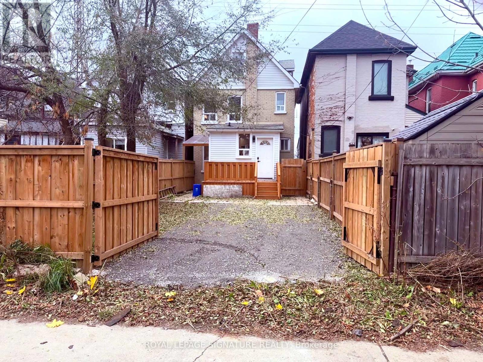 98 Birch Avenue, Hamilton, Ontario  L8L 6H7 - Photo 46 - X12579824