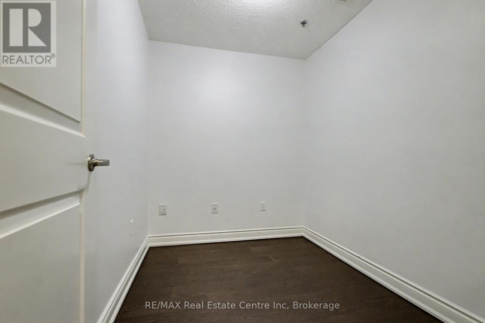 318 - 1440 Gordon Street, Guelph, Ontario N1L 1C8 - Photo 15 - X12584374