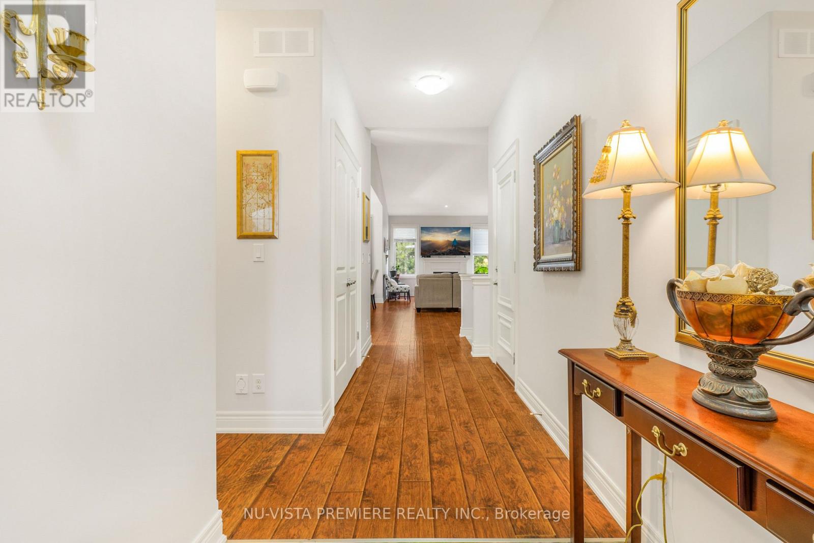 10 - 19 Hillside Drive E, Niagara-On-The-Lake (St. Davids), Ontario  L0S 1J0 - Photo 11 - X12570470