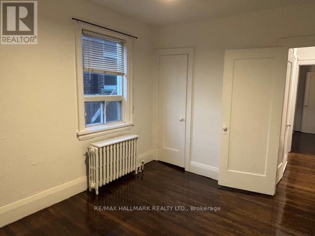 8 Page Street, Toronto, Ontario  M6G 1J2 - Photo 7 - C12584314