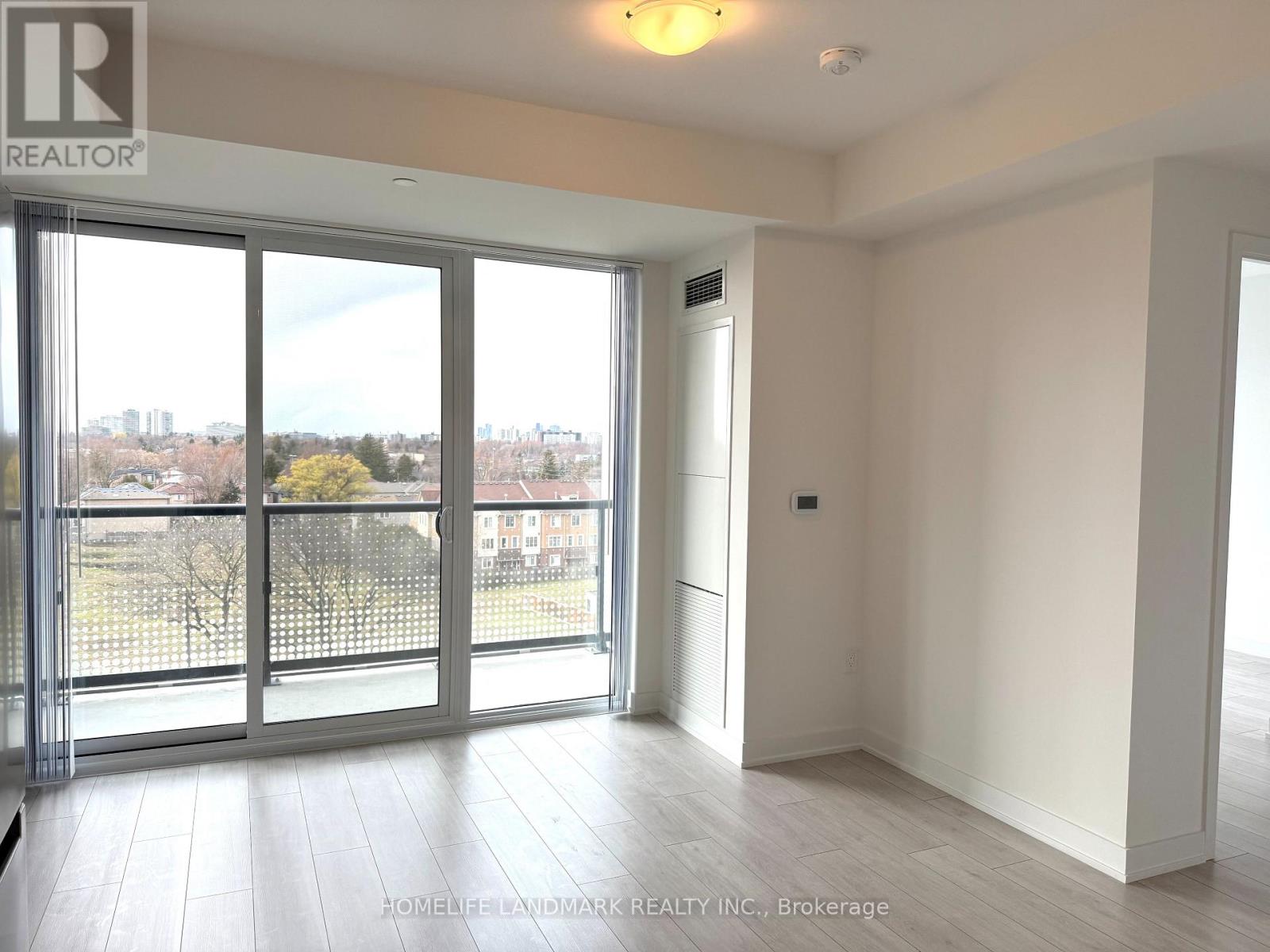 Unit 605 - 5858 Yonge Street, Toronto, Ontario  M2M 0C6 - Photo 3 - C12584370