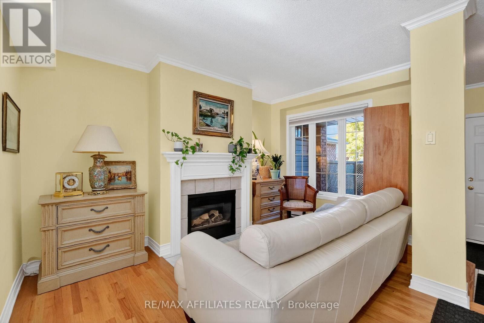 42 College Circle, Ottawa, Ontario  K1K 4R8 - Photo 8 - X12486755