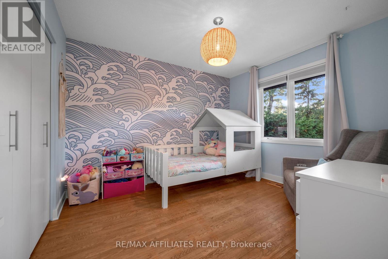 22 Inuvik Crescent, Ottawa, Ontario K2L 1A2 - Photo 29 - X12496530