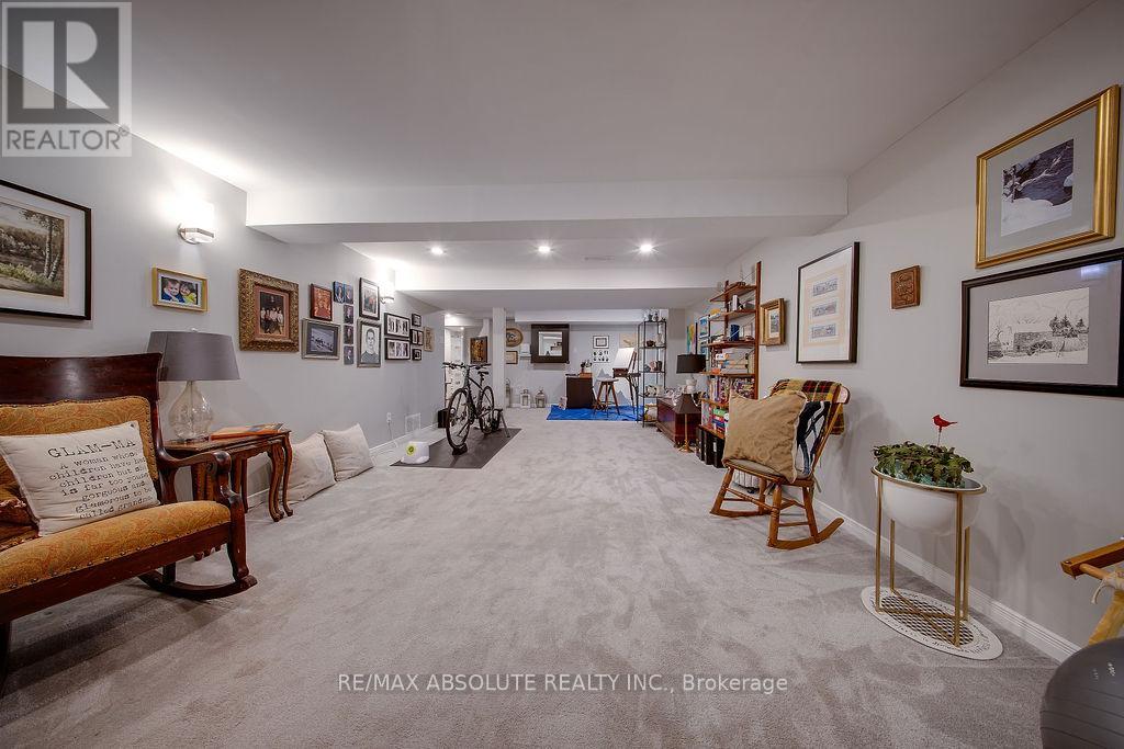 37 Randall James Drive, Ottawa, Ontario  K2S 1L9 - Photo 25 - X12524630