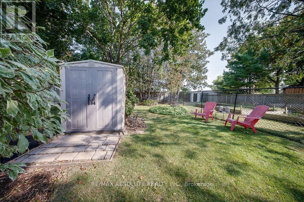 37 Randall James Drive, Ottawa, Ontario  K2S 1L9 - Photo 29 - X12524630