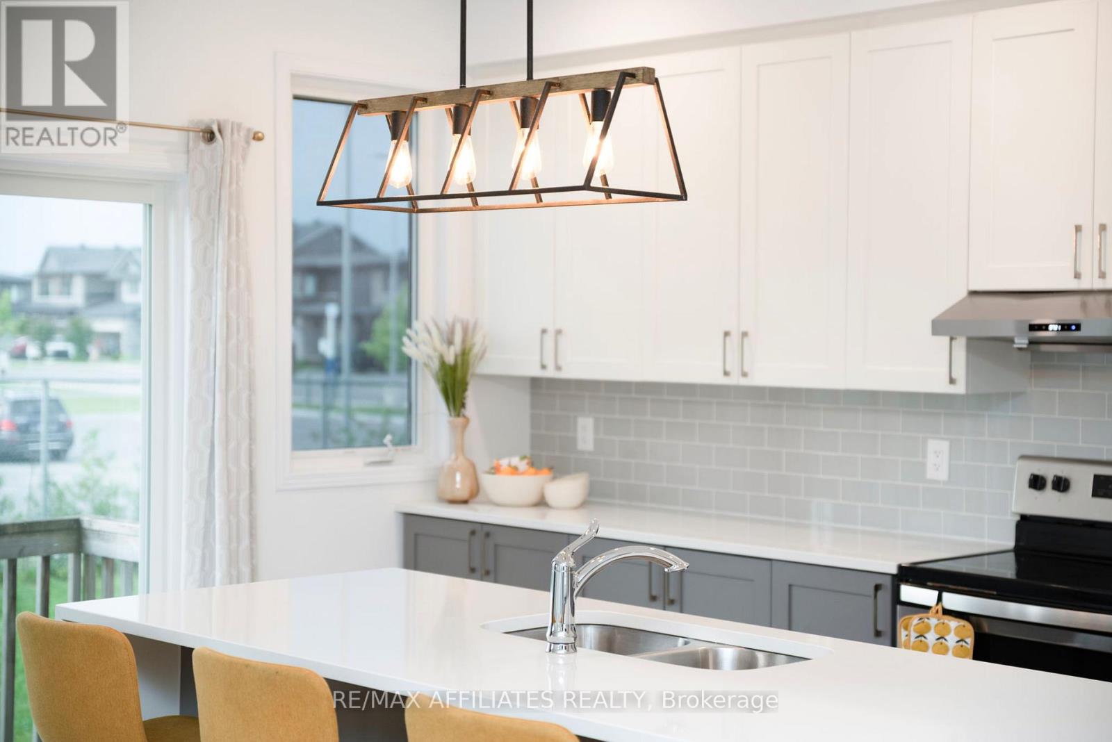 302 Haliburton Heights, Ottawa, Ontario K2S 1S3 - Photo 24 - X12501606