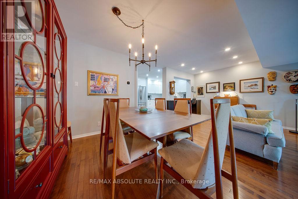 37 Randall James Drive, Ottawa, Ontario  K2S 1L9 - Photo 11 - X12524630