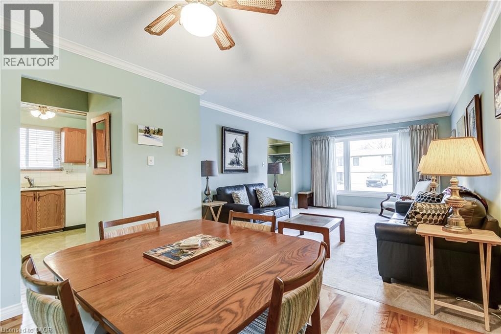 1324 Consort Crescent, Burlington, Ontario  L7M 1J7 - Photo 12 - 40789562