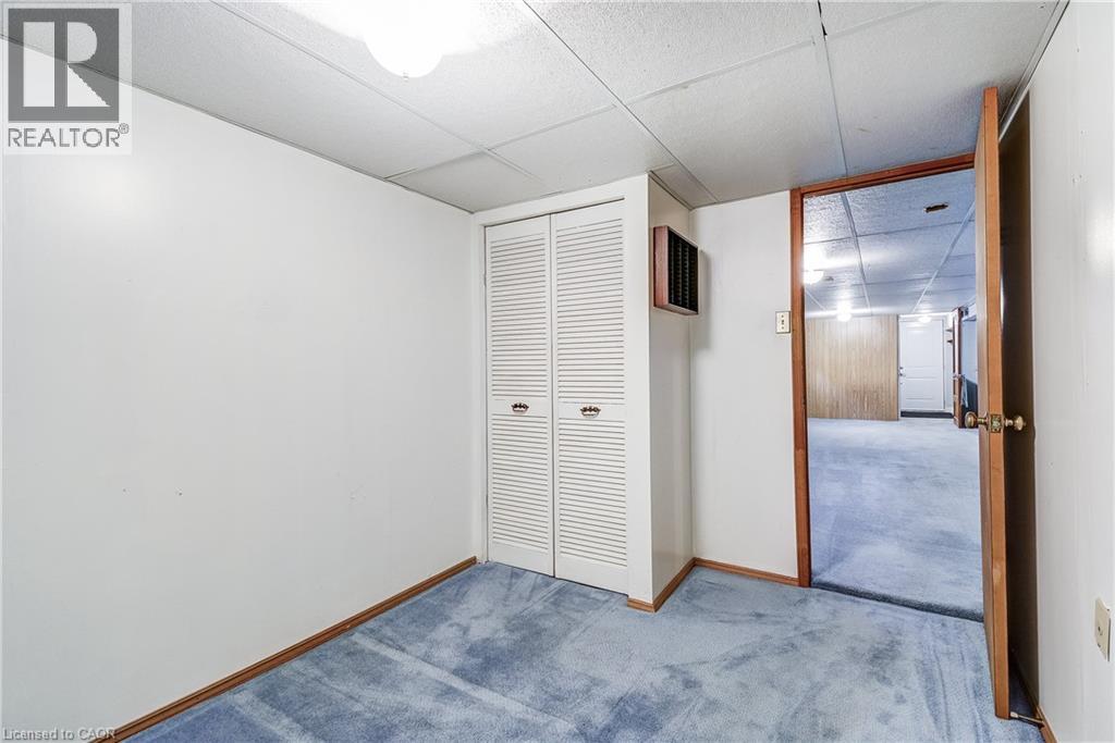 1324 Consort Crescent, Burlington, Ontario  L7M 1J7 - Photo 35 - 40789562