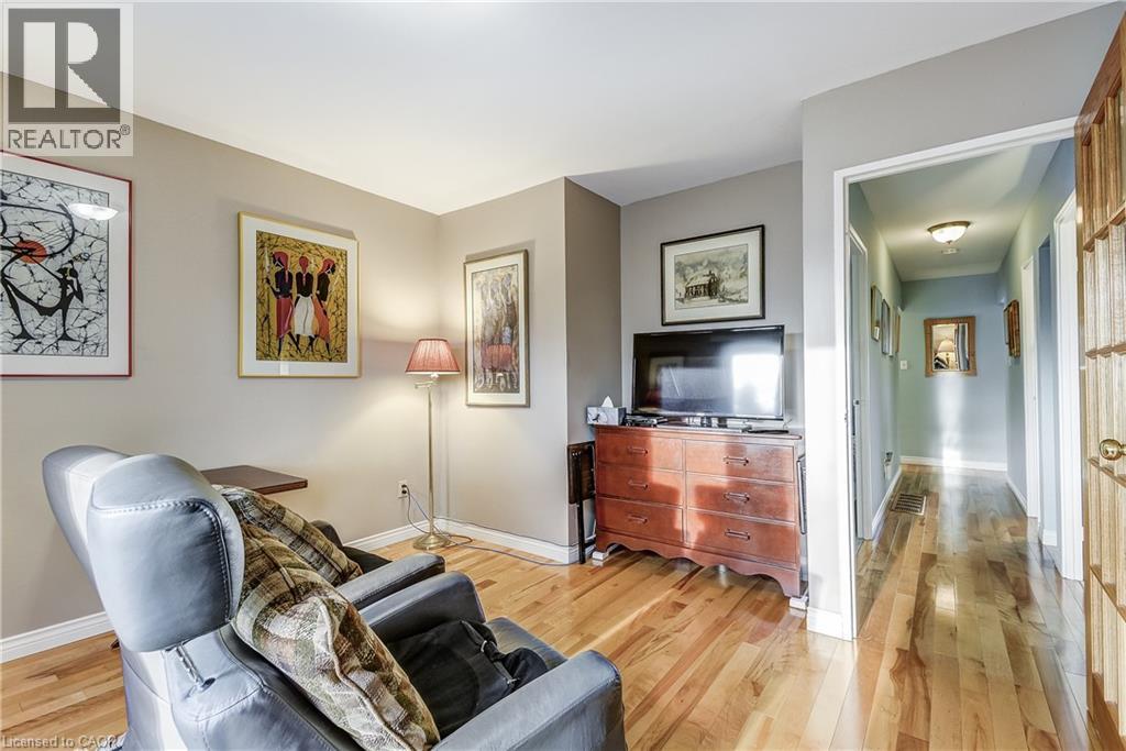 1324 Consort Crescent, Burlington, Ontario  L7M 1J7 - Photo 28 - 40789562