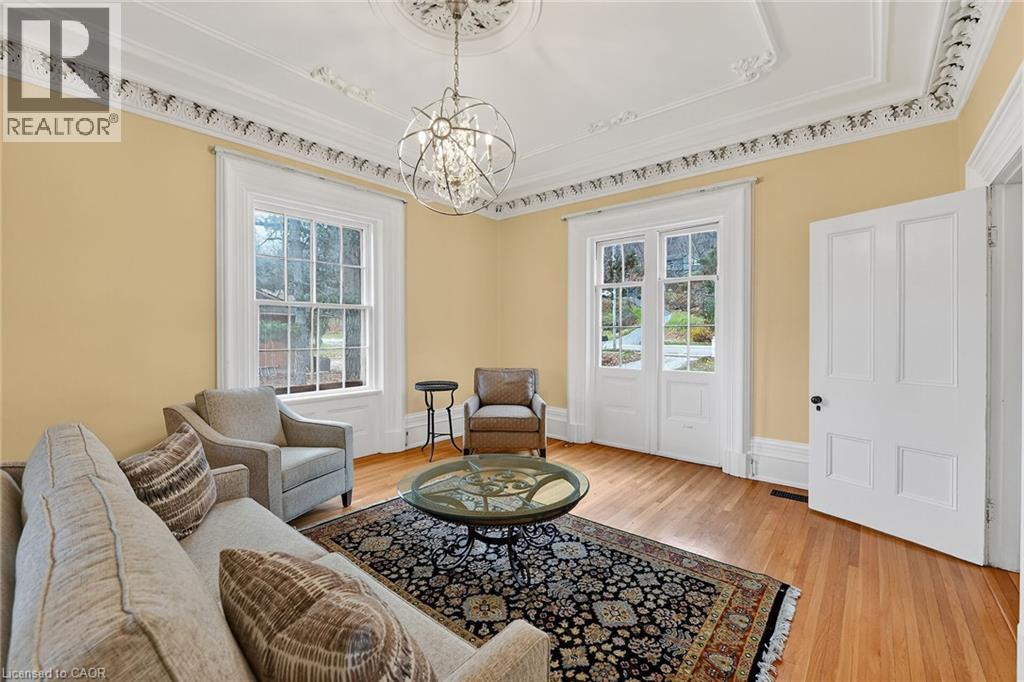 262 Main Street W, Grimsby, Ontario  L3M 1S4 - Photo 10 - 40790605