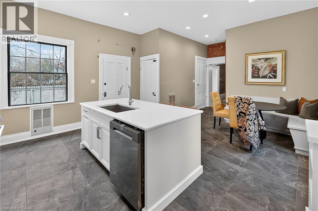 262 Main Street W, Grimsby, Ontario  L3M 1S4 - Photo 21 - 40790605