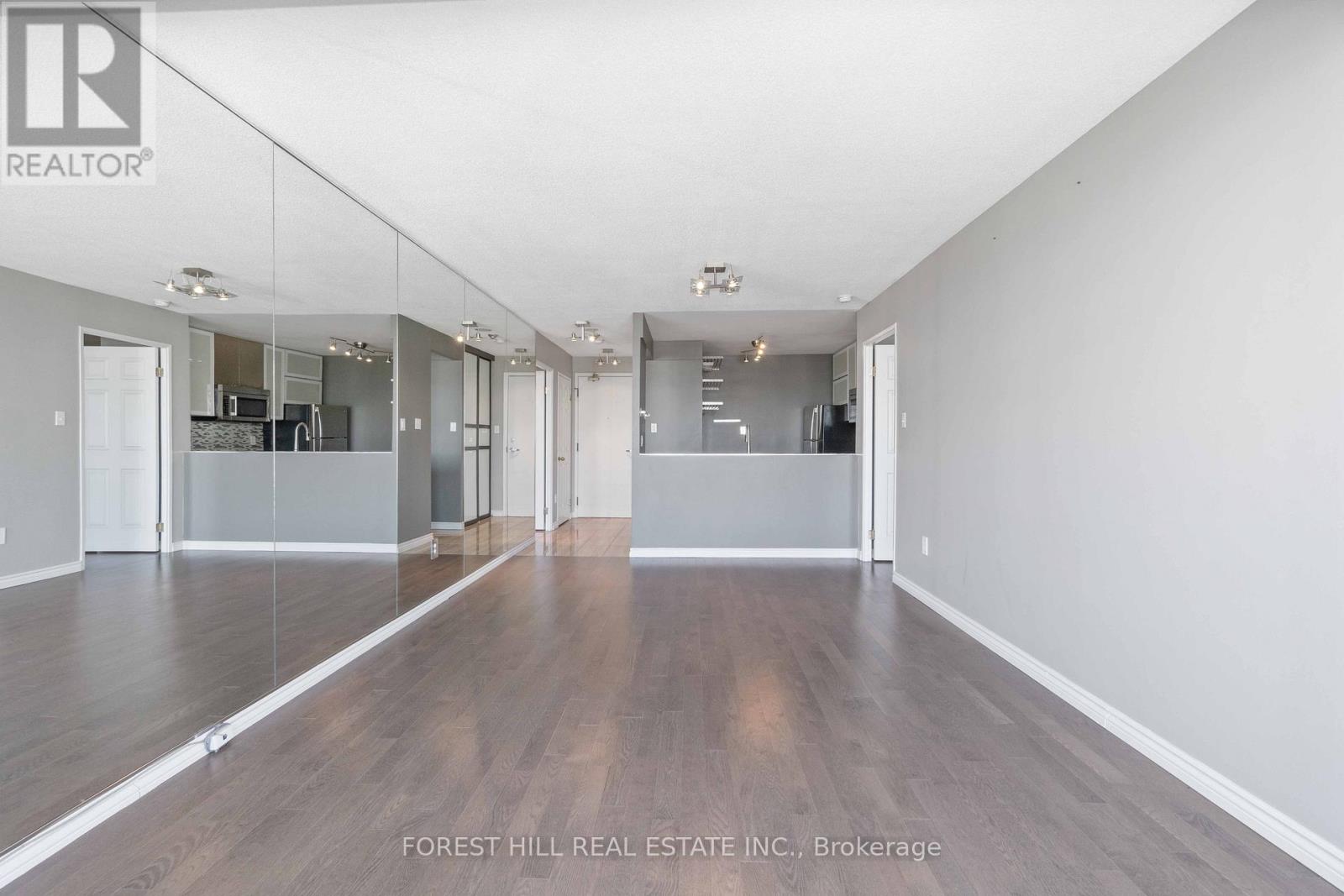 806 - 101 Subway Crescent, Toronto, Ontario M9B 6K4 - Photo 24 - W12583686