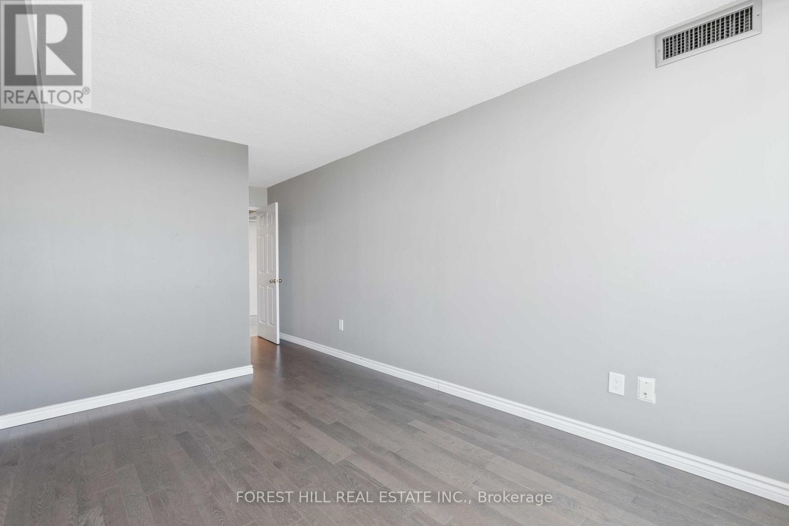 806 - 101 Subway Crescent, Toronto, Ontario M9B 6K4 - Photo 20 - W12583686