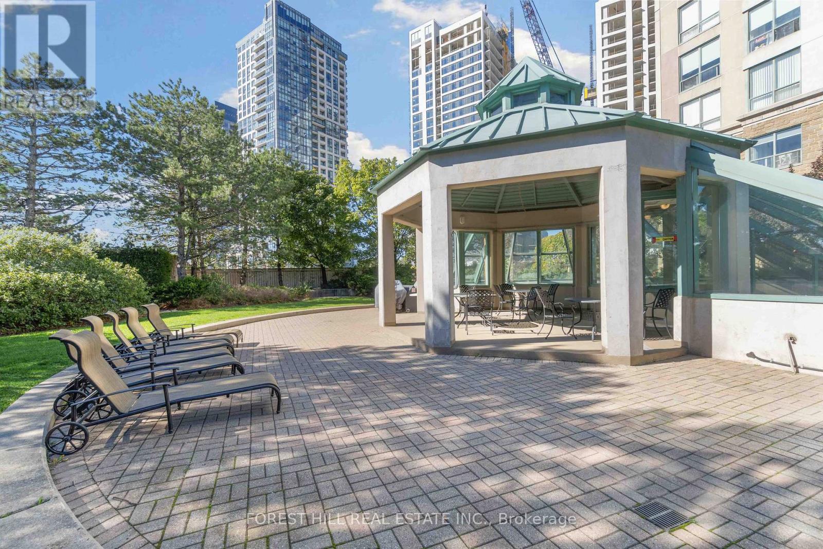 806 - 101 Subway Crescent, Toronto, Ontario M9B 6K4 - Photo 6 - W12583686