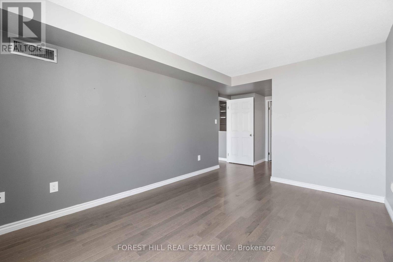 806 - 101 Subway Crescent, Toronto, Ontario M9B 6K4 - Photo 30 - W12583686