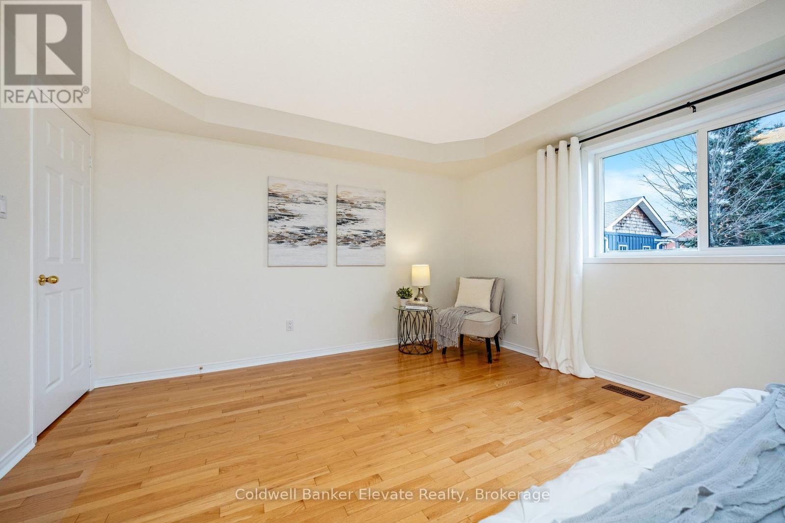 81 Atwood Avenue, Halton Hills, Ontario  L7G 6C5 - Photo 18 - W12584328