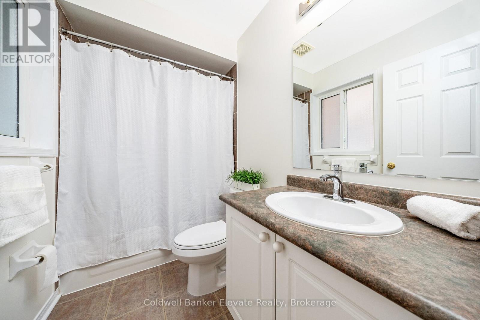 81 Atwood Avenue, Halton Hills, Ontario  L7G 6C5 - Photo 20 - W12584328