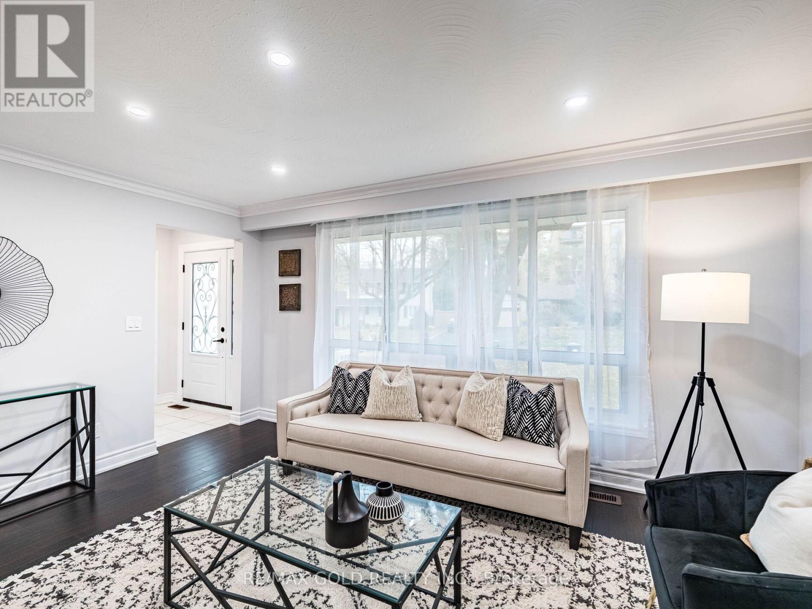 179 Elizabeth Street S, Brampton, Ontario  L6Y 1R8 - Photo 8 - W12584340