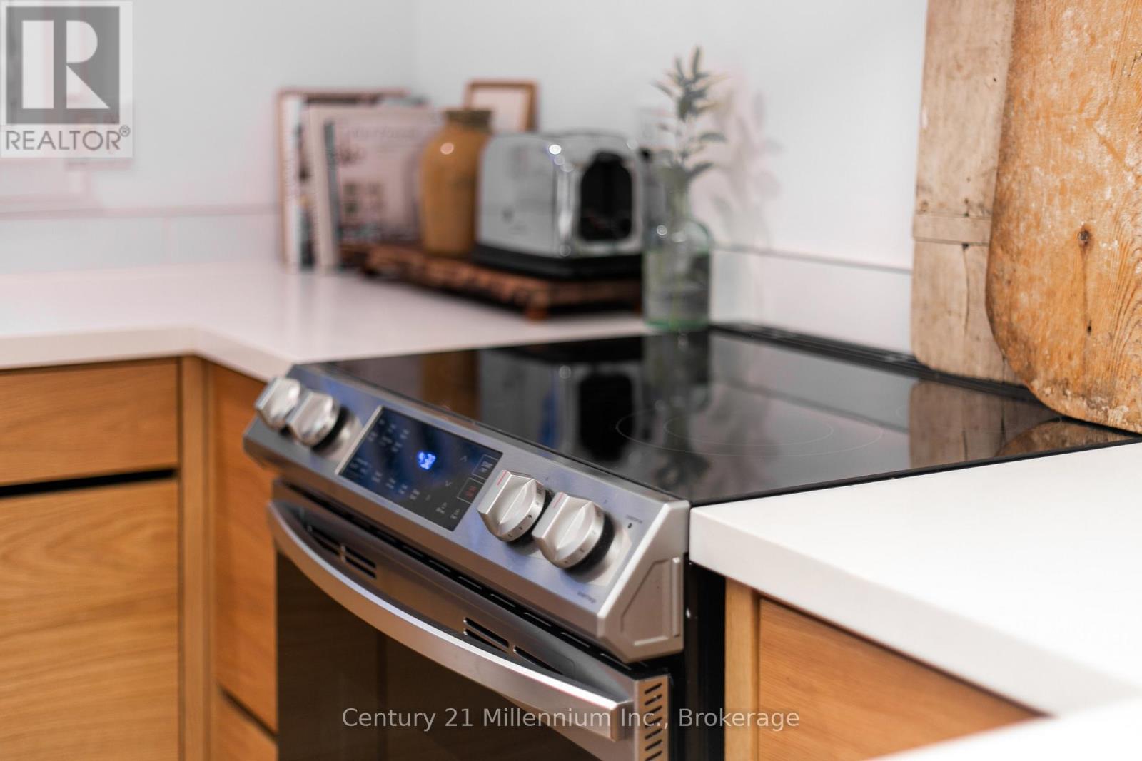 256 - 13 Harbour Street W, Collingwood, Ontario L9Y 5B4 - Photo 14 - S12584390