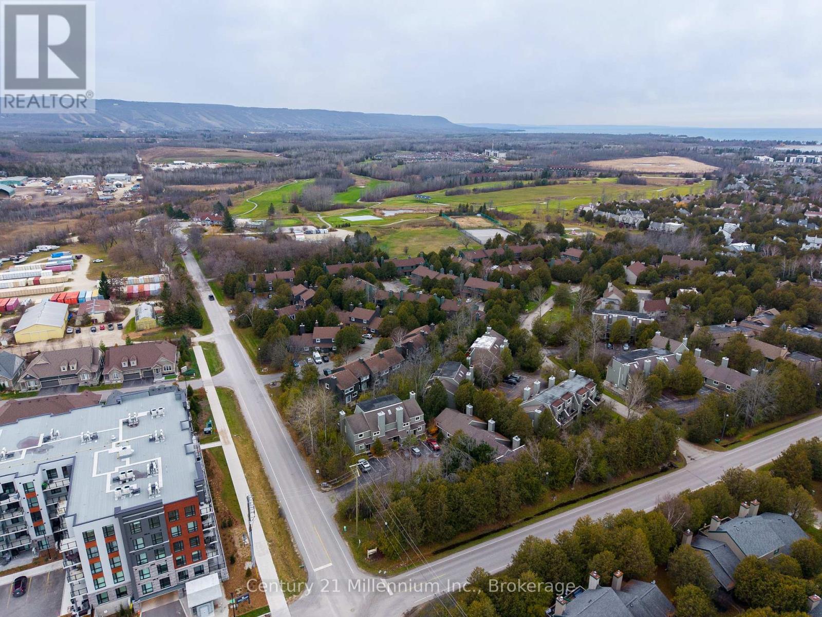 256 - 13 Harbour Street W, Collingwood, Ontario L9Y 5B4 - Photo 45 - S12584390