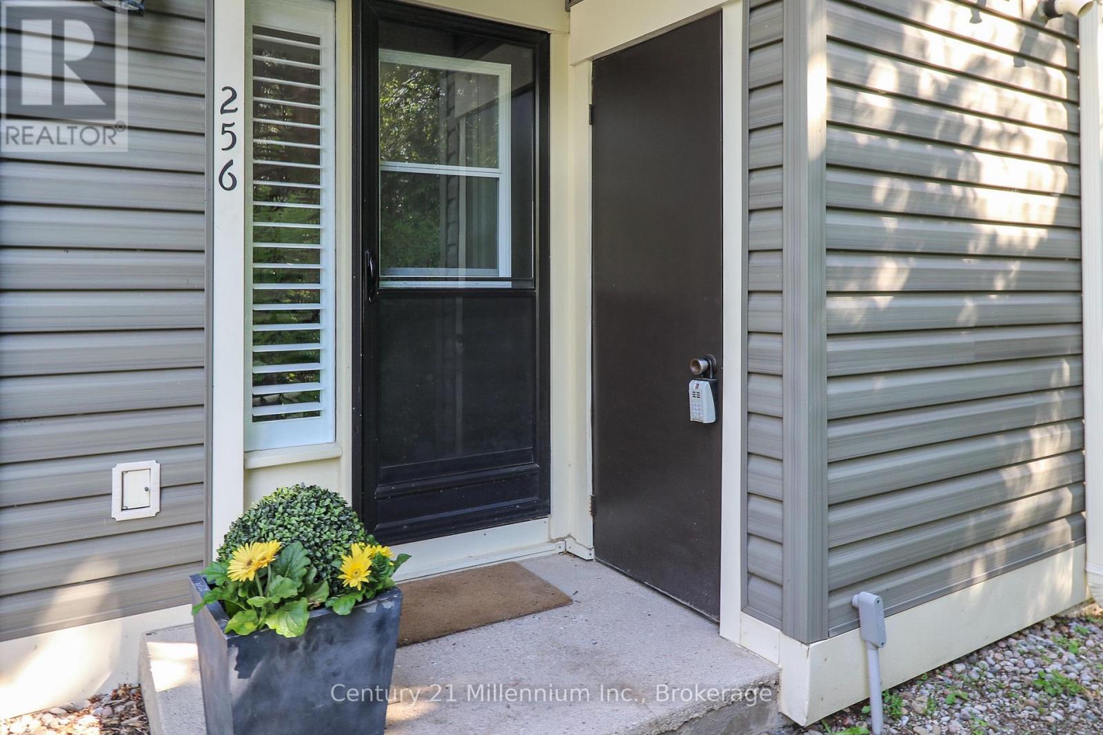 256 - 13 Harbour Street W, Collingwood, Ontario L9Y 5B4 - Photo 9 - S12584390