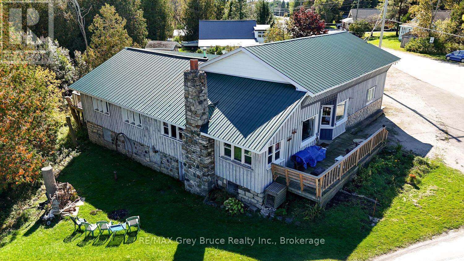 593 STOKES BAY ROAD, Northern Bruce Peninsula, Ontario