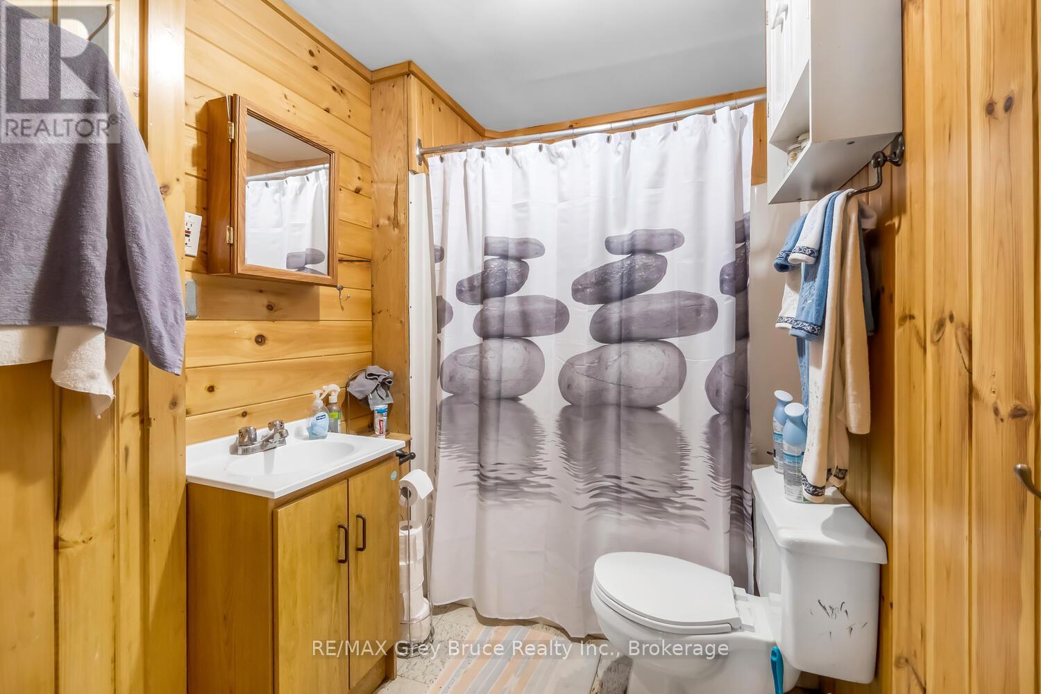 593 Stokes Bay Road, Northern Bruce Peninsula, Ontario N0H 2M0 - Photo 24 - X12584438