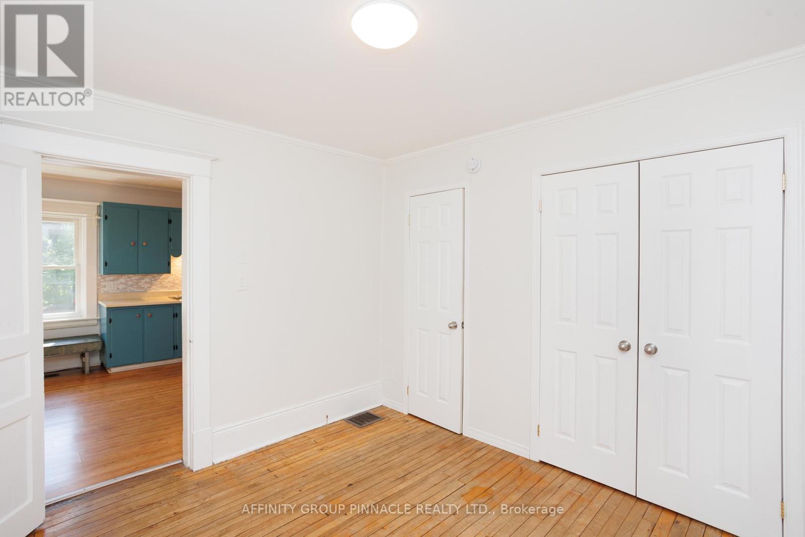 72 Melbourne Street W, Kawartha Lakes, Ontario K9V 2T3 - Photo 16 - X12584422