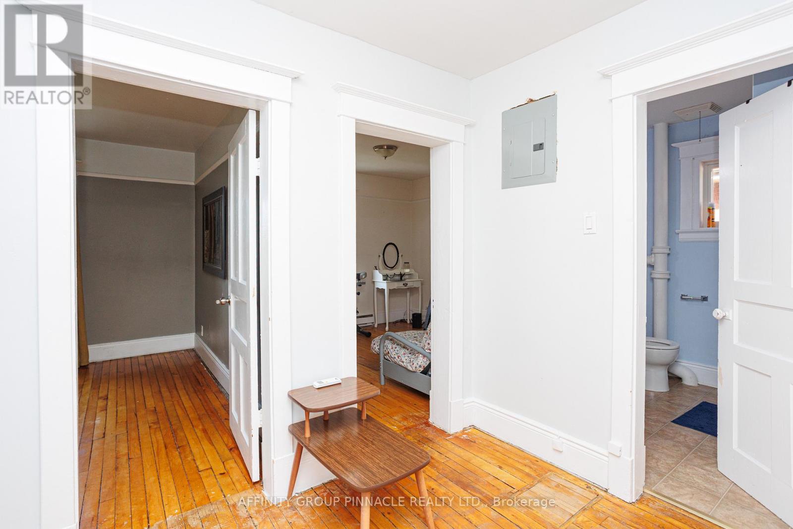 72 Melbourne Street W, Kawartha Lakes, Ontario K9V 2T3 - Photo 19 - X12584422