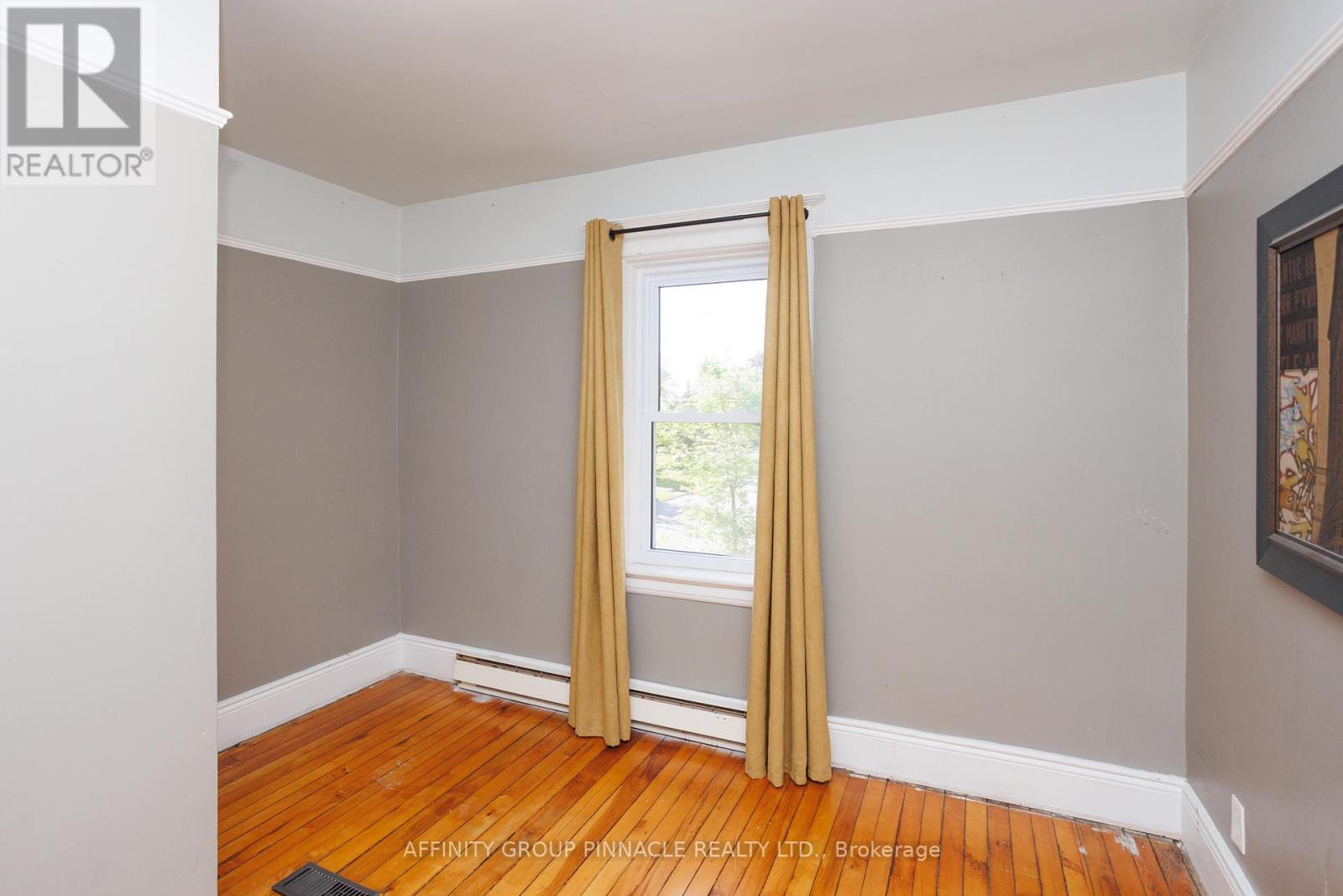 72 Melbourne Street W, Kawartha Lakes, Ontario K9V 2T3 - Photo 20 - X12584422