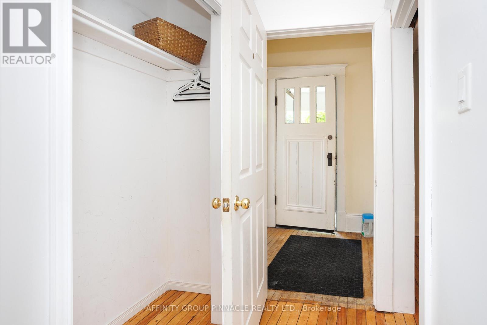 72 Melbourne Street W, Kawartha Lakes, Ontario K9V 2T3 - Photo 7 - X12584422