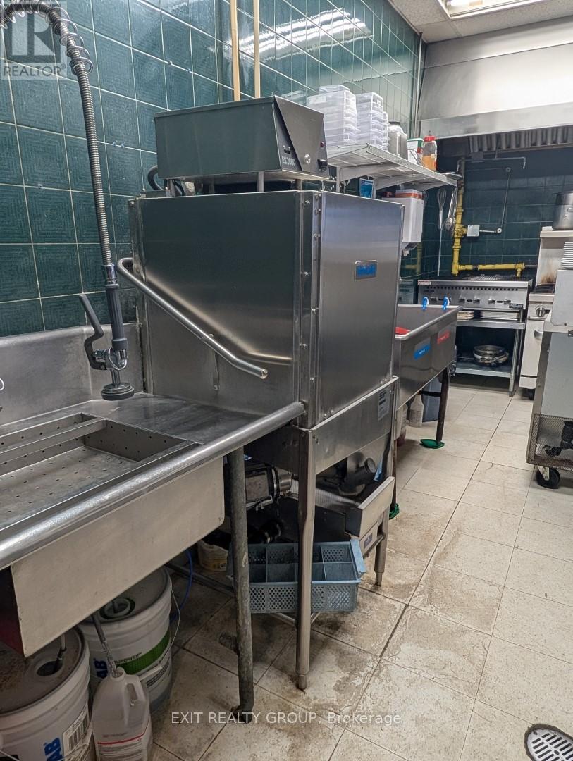 231 Durham Street, Madoc, Ontario K0K 2K0 - Photo 9 - X12584448