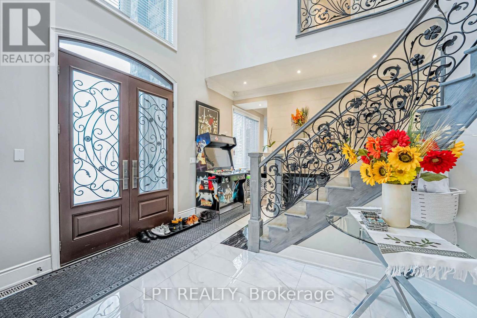 386 Kennedy Road, Toronto, Ontario  M1K 2A6 - Photo 12 - E12135060