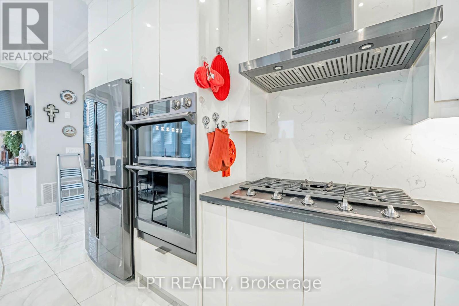 386 Kennedy Road, Toronto, Ontario  M1K 2A6 - Photo 21 - E12135060